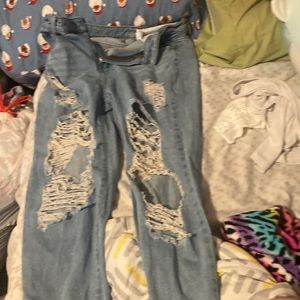 Holly jeans size 6